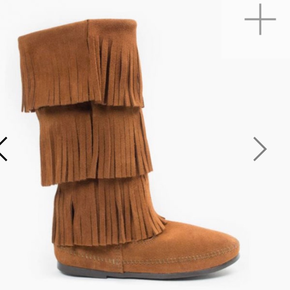 Minnetonka 3-Layer Fringe Boots